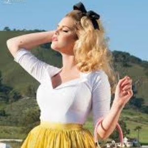 Pinup Girl Clothing Doris Top